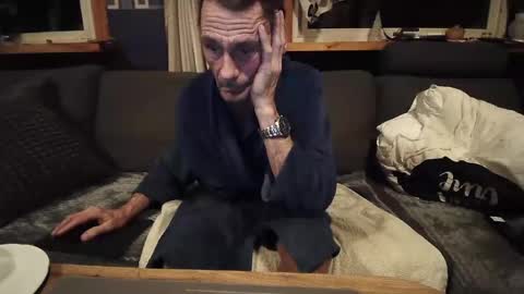 Snapshot of bigswe1 chatting on February 2025 02:17:01 AM bigswe1 online show from February 2025 02:17:01 AM