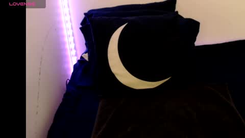 Nichole lights online show from February 2025 09:16:02 PM