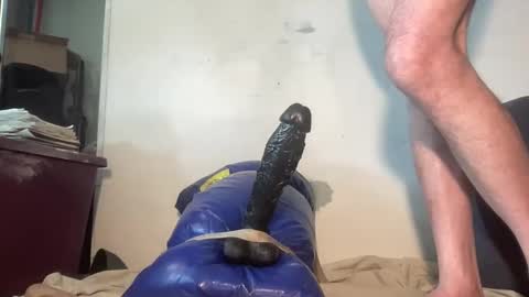 Snapshot of biguywithtoys chatting on April 2026 04:16:01 PM biguywithtoys online show from April 2026 04:16:01 PM
