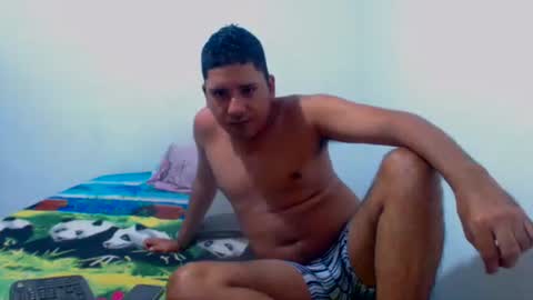 andres online show from November 2025 08:43:01 PM