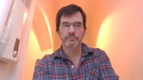 Snapshot of bikertom1988 chatting on February 2025 04:14:02 PM bikertom1988 online show from February 2025 04:14:02 PM