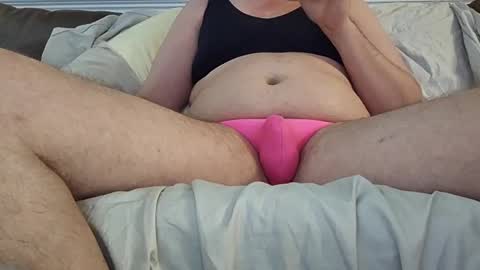 Snapshot of bikinkysloot chatting on December 2024 06:09:02 AM KinkyBiSlut online show from December 2024 06:09:02 AM