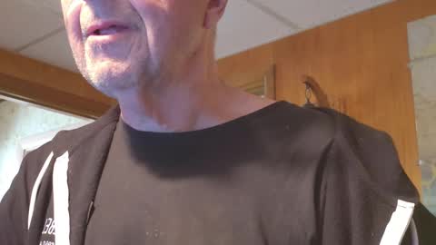 Snapshot of bill_25061 chatting on October 2025 06:40:02 PM bill_25061 online show from October 2025 06:40:02 PM