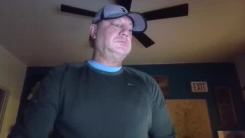 Snapshot of billjames55 chatting on May 2026 10:42:01 AM billjames55 online show from May 2026 10:42:01 AM