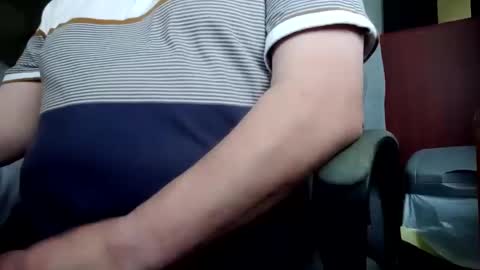 Snapshot of billlllllyb chatting on December 2024 02:11:01 PM billlllllyb online show from December 2024 02:11:01 PM