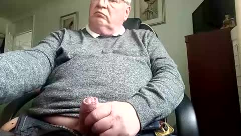 billlllllyb online show from May 2026 10:44:02 AM