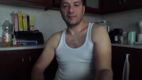 Snapshot of billos26 chatting on May 2026 07:25:01 AM billys greece online show from May 2026 07:25:01 AM