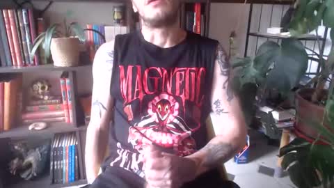 Snapshot of billy_fingercut chatting on October 2025 09:40:01 AM Billy FingerCut online show from October 2025 09:40:01 AM