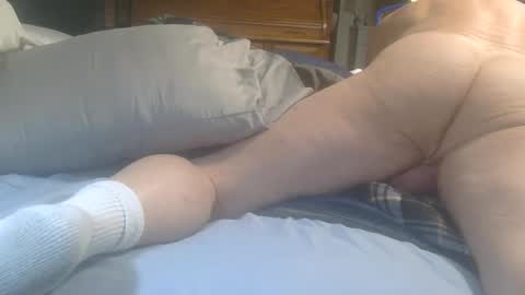 Snapshot of billyhuey12 chatting on February 2025 05:58:02 AM NUMROUNO MACK online show from February 2025 05:58:02 AM