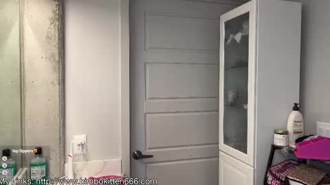 Snapshot of bimbokitten666 chatting on September 2025 04:37:02 AM Danny online show from September 2025 04:37:02 AM