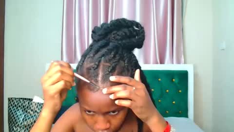 Naughty online show from October 2025 03:32:02 PM