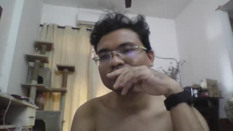 Snapshot of birhans chatting on December 2024 11:00:01 AM Bir Hans online show from December 2024 11:00:01 AM