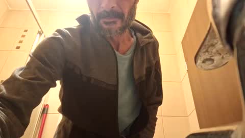 bisexdadd online show from December 2024 04:40:01 PM