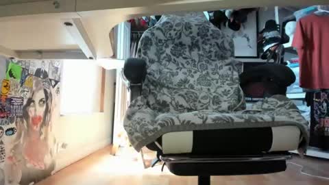 bisexualjay online show from June 2026 03:05:01 PM