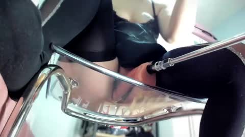 bisex woman online show from February 2025 09:16:01 PM