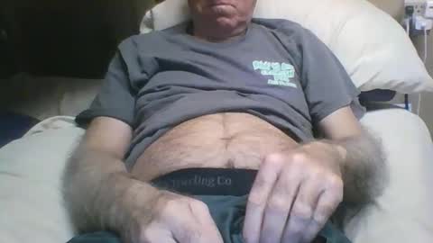 Snapshot of bisoutherner chatting on January 2026 05:56:01 AM bisoutherner online show from January 2026 05:56:01 AM