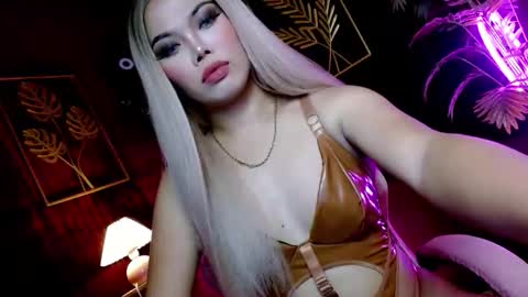 bitchinthecityxx online show from May 2026 08:19:01 AM