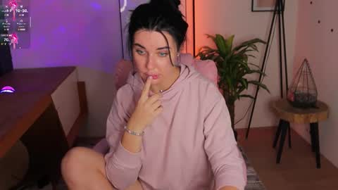 Snapshot of black___barbie chatting on October 2025 08:12:01 AM Black   Barbie online show from October 2025 08:12:01 AM