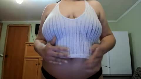 Snapshot of black__bird chatting on April 2026 09:05:02 PM naughtyKate online show from April 2026 09:05:02 PM