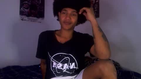 Snapshot of black_arthur chatting on November 2025 02:22:02 AM Black Arthur online show from November 2025 02:22:02 AM