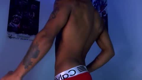 Snapshot of black_arthur chatting on November 2025 12:05:02 PM Black Arthur online show from November 2025 12:05:02 PM