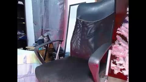 Black Diamond online show from December 2024 04:56:02 AM