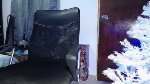 Black Diamond online show from December 2024 01:47:02 AM