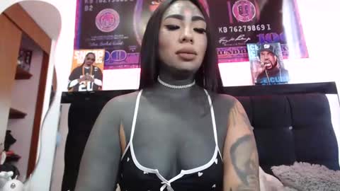 karenth soto online show from January 2025 02:08:01 PM