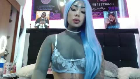 karenth soto online show from January 2025 10:06:01 PM