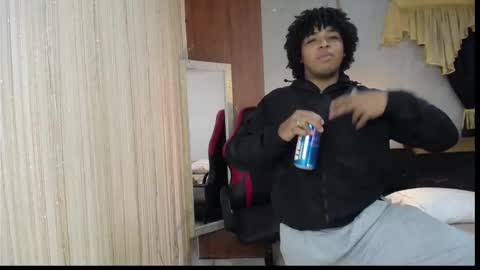 black_king_241 online show from February 2026 03:21:01 AM