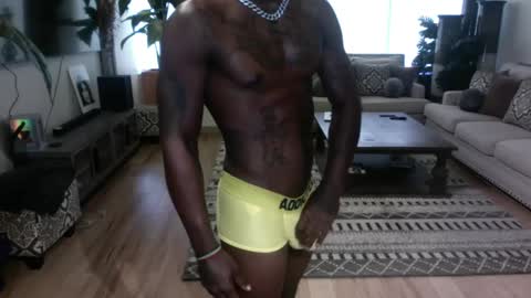 black_mamba2969 online show from October 2025 09:58:02 PM