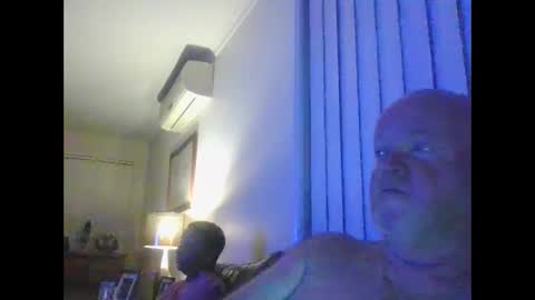 black_n_white4 online show from March 2025 09:51:01 AM