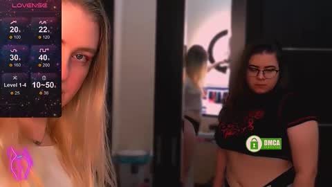 Sasha and Bella online show from January 2026 10:42:02 AM