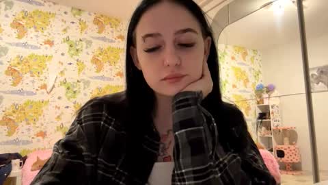 Liz online show from March 2026 07:53:02 PM