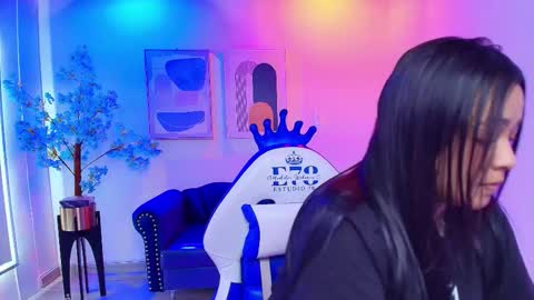 Rousse  online show from January 2026 03:55:01 AM