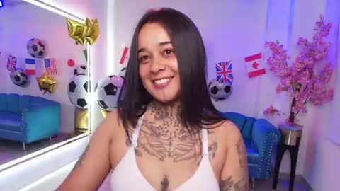Snapshot of black_roseee chatting on June 2026 04:15:02 AM Rousse online show from June 2026 04:15:02 AM