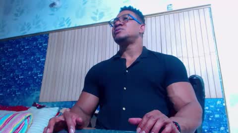 duglas online show from March 2026 08:46:02 PM