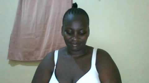 Snapshot of blackbeauty002 chatting on June 2026 11:12:02 AM PACIFICA online show from June 2026 11:12:02 AM