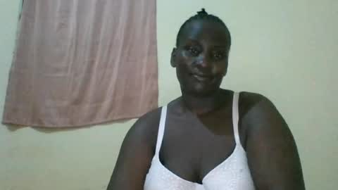 Snapshot of blackbeauty002 chatting on June 2026 09:09:01 AM PACIFICA online show from June 2026 09:09:01 AM