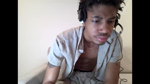 Snapshot of blackbulltitus chatting on February 2026 04:29:02 AM BlackBullTitus online show from February 2026 04:29:02 AM