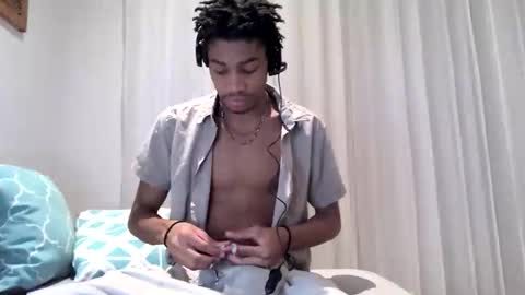 Snapshot of blackbulltitus chatting on February 2026 03:22:01 AM BlackBullTitus online show from February 2026 03:22:01 AM