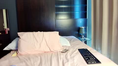 Angye online show from February 2026 04:40:02 AM