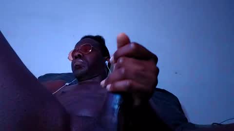 Snapshot of blackfrance44 chatting on December 2024 02:30:02 AM blackfrance44 online show from December 2024 02:30:02 AM