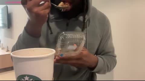 blackmuscles77 online show from February 2026 04:29:01 PM