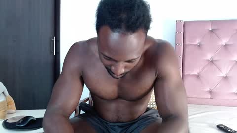Snapshot of blacknikes chatting on January 2025 11:09:01 PM Twtter 1MikeBeckford            Onlyfns beckfordmike online show from January 2025 11:09:01 PM