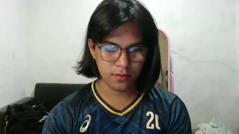 Ellez online show from March 2025 07:45:02 PM