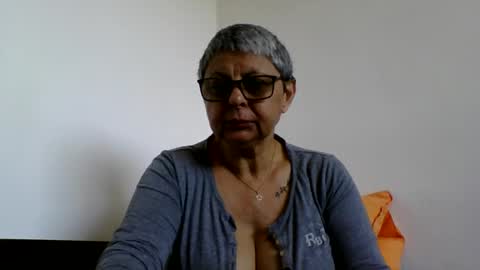 Snapshot of blackwidow05 chatting on May 2026 09:17:02 AM Black Widow online show from May 2026 09:17:02 AM