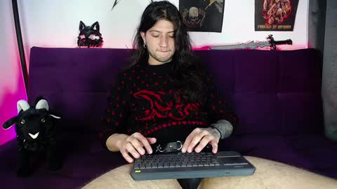 Dave online show from December 2024 06:48:01 PM