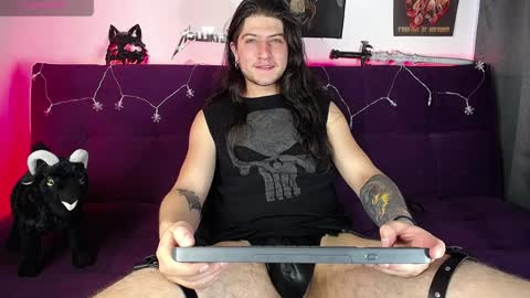 Dave online show from December 2024 06:56:02 PM