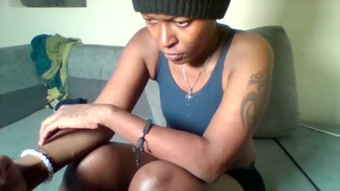 Snapshot of blacky_winndy chatting on October 2025 07:02:01 PM blacky_winndy online show from October 2025 07:02:01 PM